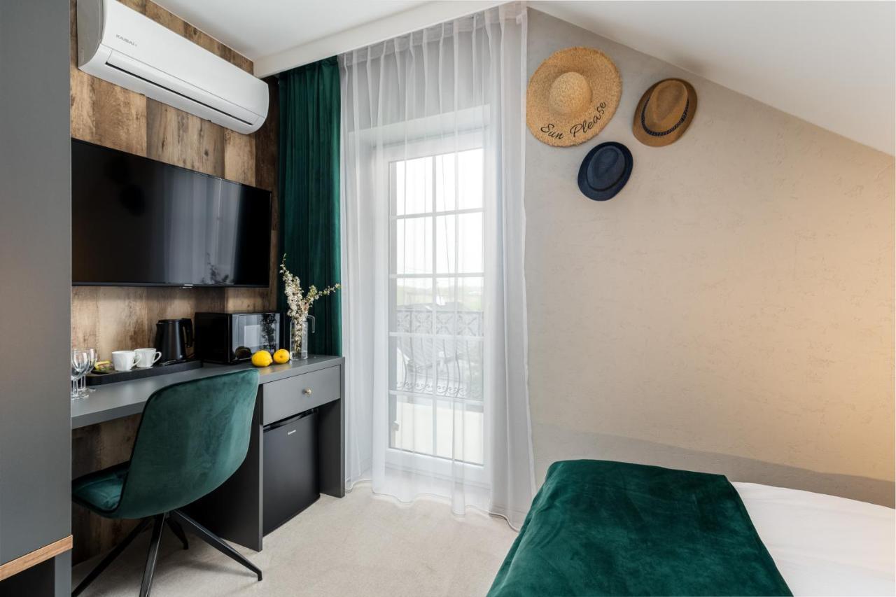 ساندومييش Zamkowe Apartamenty المظهر الخارجي الصورة