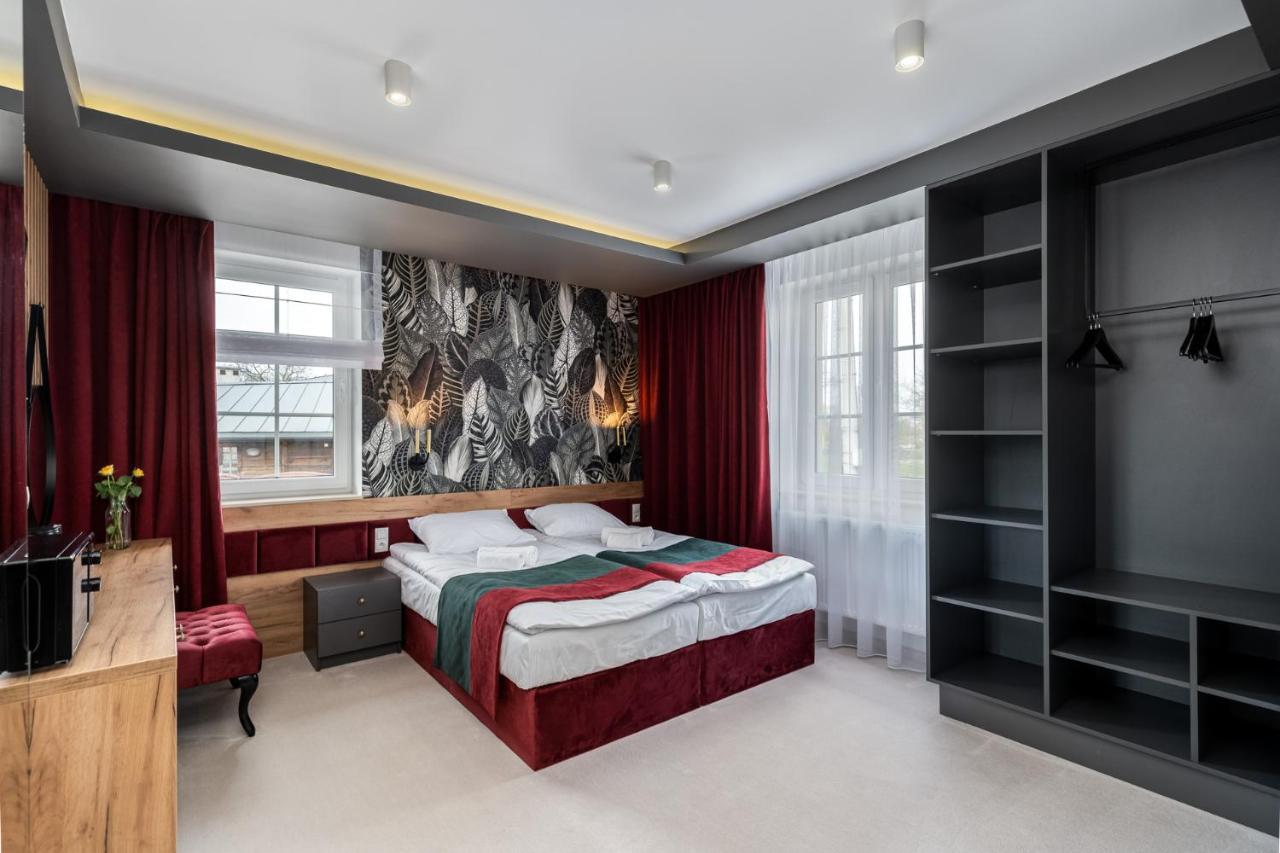 ساندومييش Zamkowe Apartamenty المظهر الخارجي الصورة